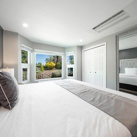 High Point Guesthouse - Next To Seattle Chinese Garden المظهر الخارجي الصورة